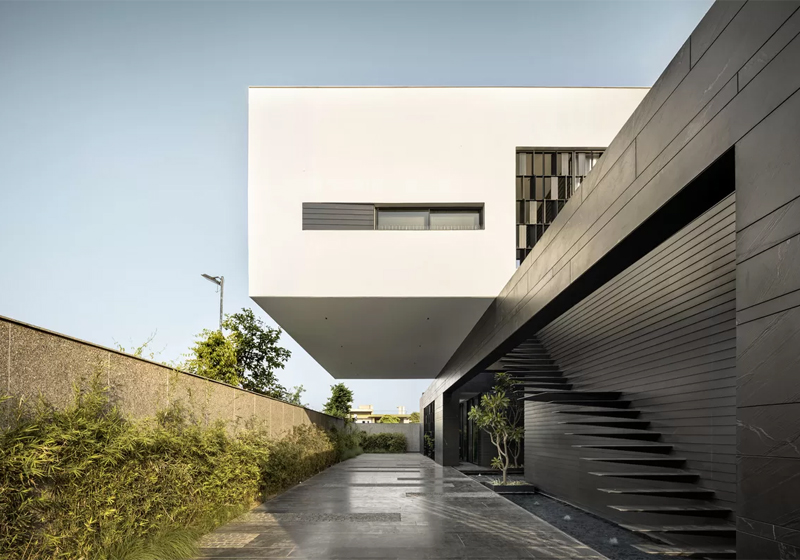 The Development of Minimalism in Architecture