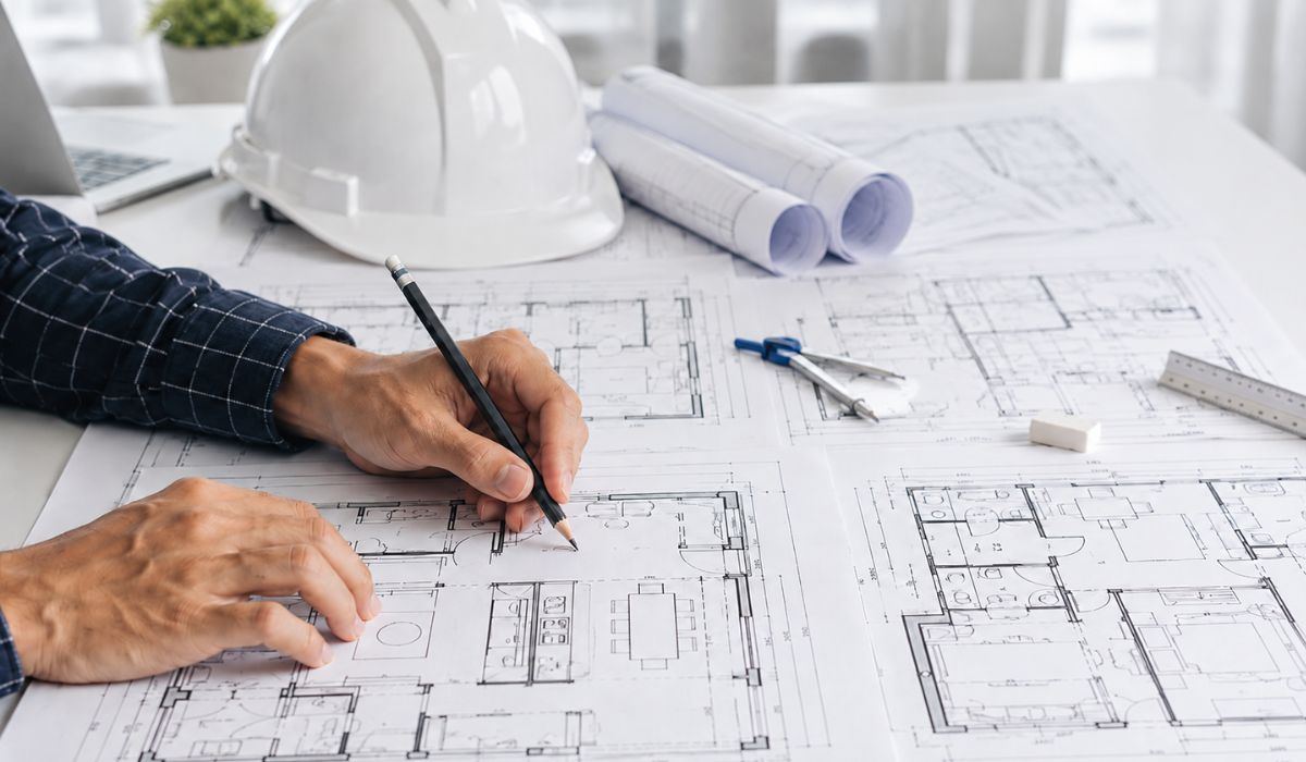 Đánh giá và điều chỉnh bản vẽ thiết kế văn phòng