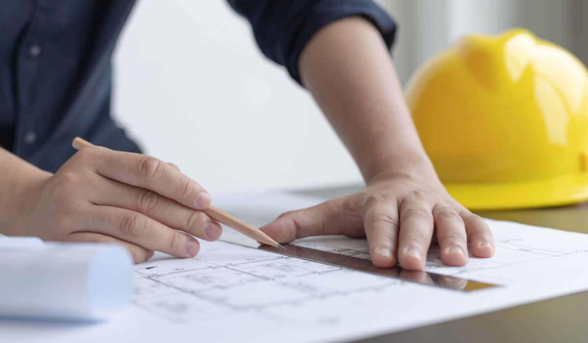 Kiểm tra bản vẽ và phân luồng di chuyển trong văn phòng