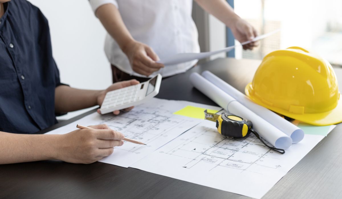 Kiểm tra bản vẽ và tính toán chi phí hạng mục thi công